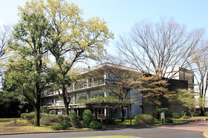 Exterior view of DMH East Wing